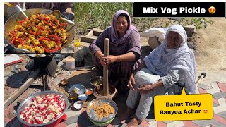 Mix Veg Achar 😍 , Mixed Veg Pickle Recipe 😋 | Harman khosa |