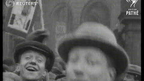 Lord and Lady Carson at Belfast (1918)