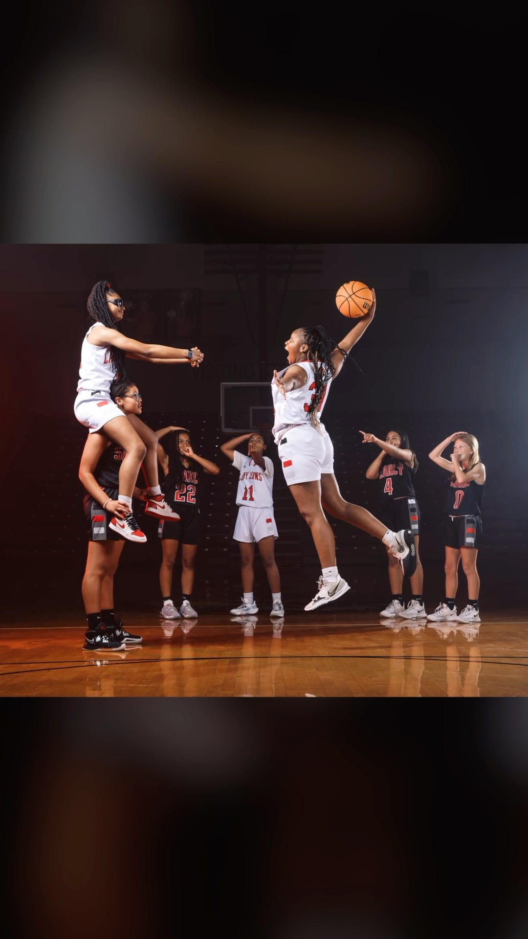 Dunks away! Basketball photoshoot! #sportsphotography #basketball