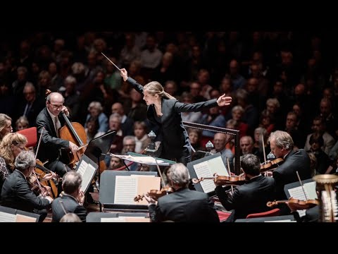 Canellakis Conducts Strauss & Ravel