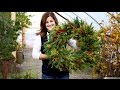 Make Your Own Christmas Wreath This Holiday!