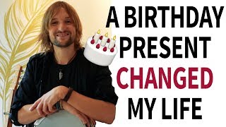 Download Lagu This Birthday Present Changed My Life - The Birds' Story Of The Week No 1 MP3 Download Lagu This Birthday Present Changed My Life - The Birds' Story Of The Week No 1 MP3