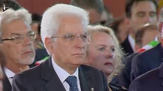 L'Italie pleure les victimes du séisme