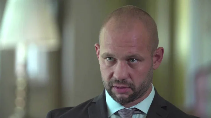 Former extremist: 'I was living dual lives'