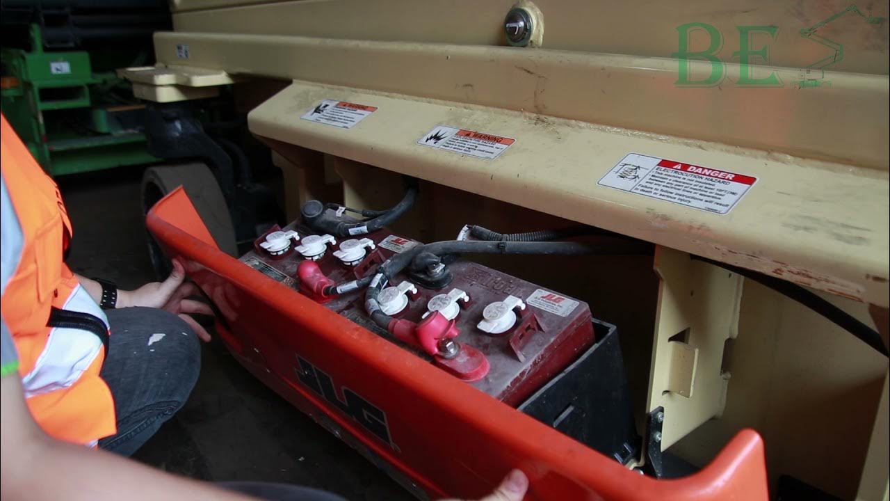 BES - JLG Scissor Lift Battery Maintenance - YouTube