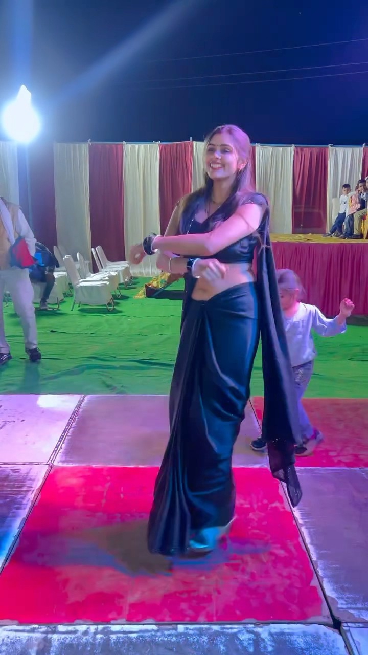 कबूतर बन के आ जाइयो#meenu  #trending #ytshorts #shorts