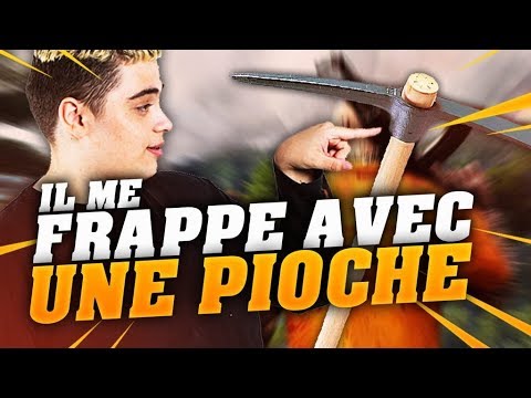 IL ME FRAPPE AVEC UNE PIOCHE - IL ME FRAPPE AVEC UNE PIOCHE
