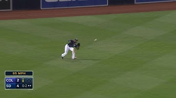 COL@SD: Upton slides to make catch for third out