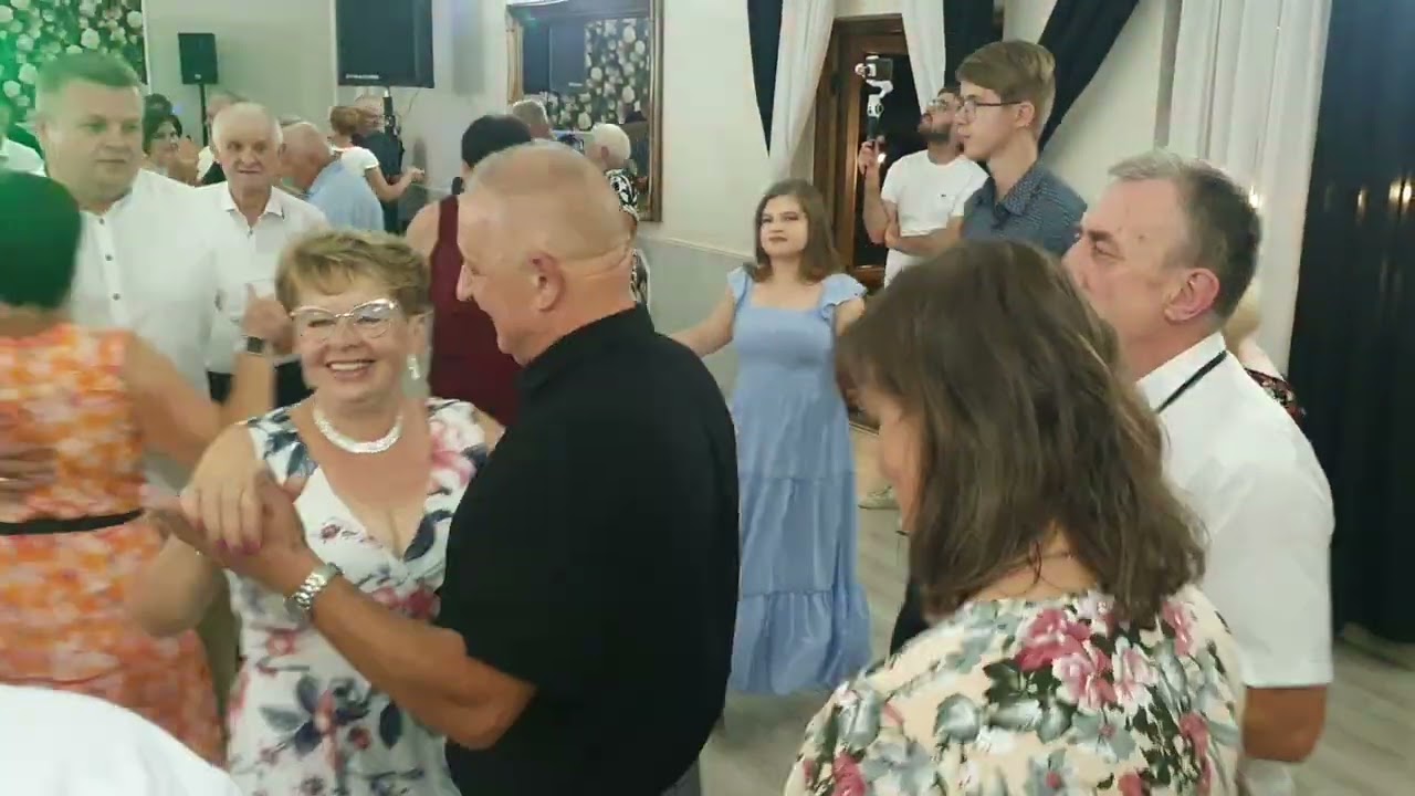 REWELACYJNY KLIMAT potańcówki w Złotym Dworze z Zespołem Ronald Band 09 08 2025 