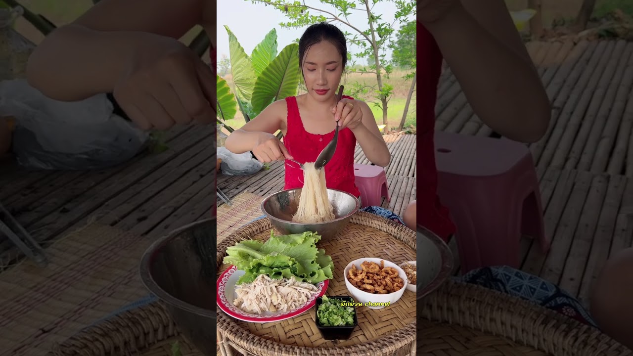 หมี่ไก่ฉีก ทำง่ายแต่อร่อย