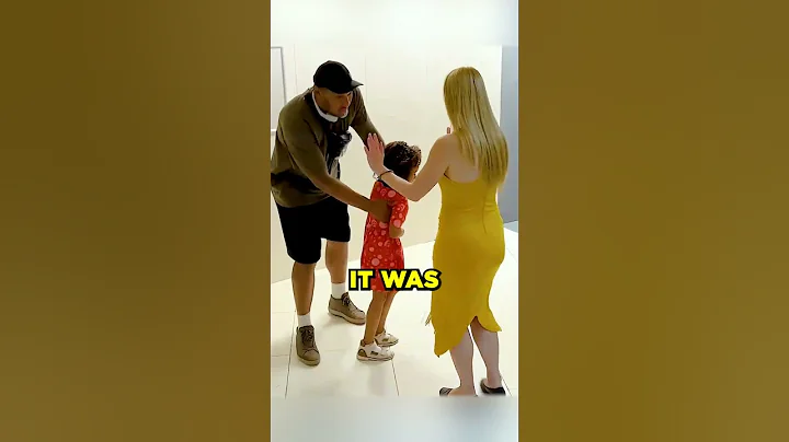 This girl couldn't pee in the men's bathroom until❤️