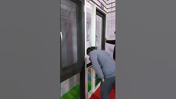 Khách check mẫu cửa nhôm lumal hệ 55 trước khi chốt đơn #lumal #cuanhomcaocap #cuanhomkinh