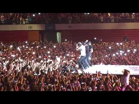 Enrique Iglesias - Bailando - Live Lisboa ft. Michael Carreira 2015