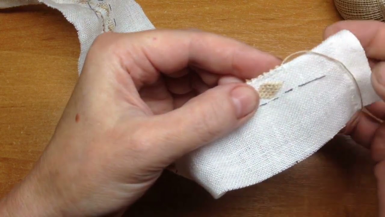 Облямівка до сорочки, завершальний крок збирання переяславської сорочки