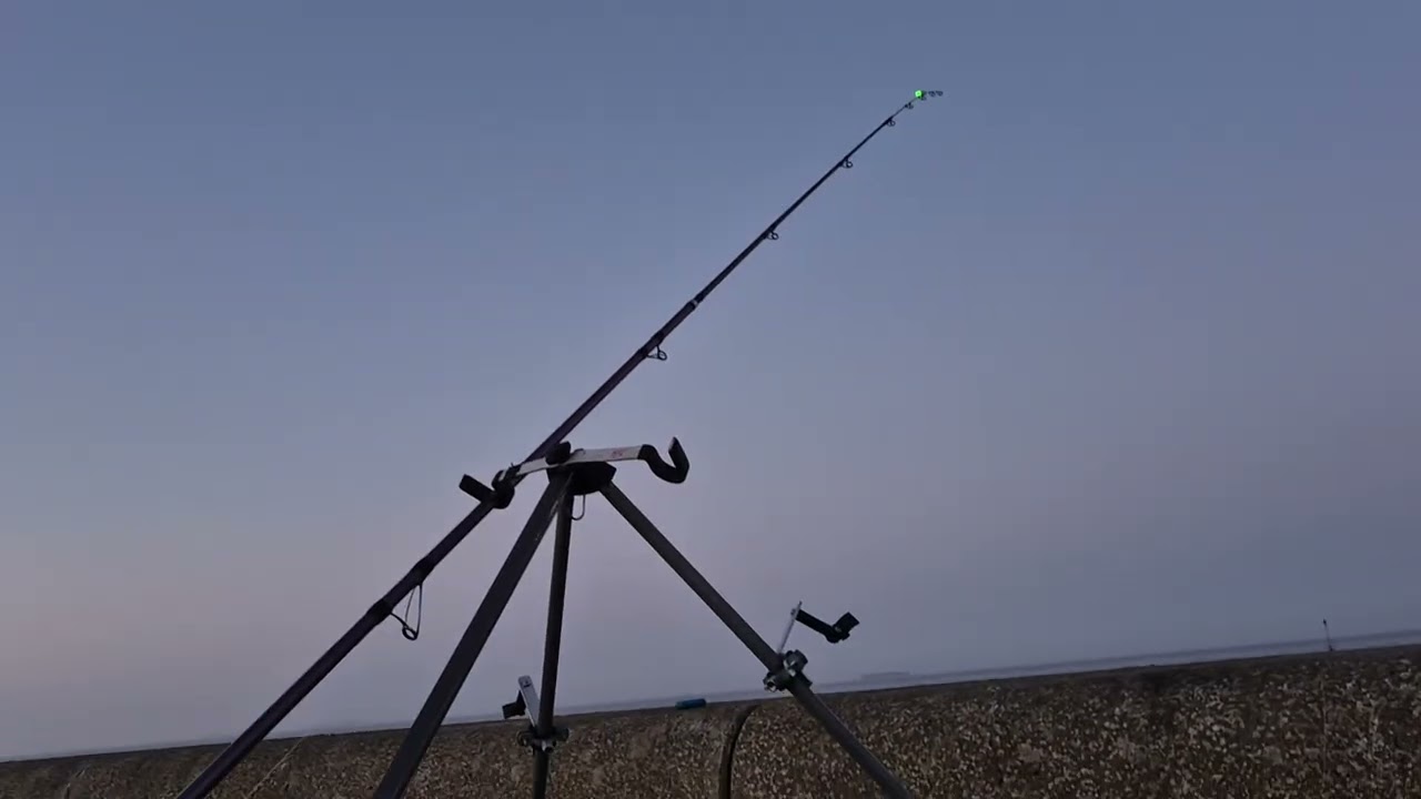 ПРОДОЛЖАЙТЕ ПОПЫТКИ У СЕВЕРНОЙ СТЕНЫ