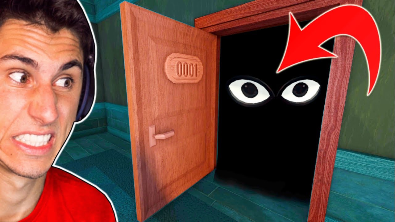 Part 3 of posting rare things in roblox doors: looking at the eyes without  taking damage : r/doorsroblox