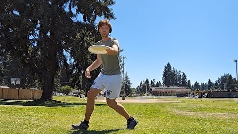 Focused Throwing in Ultimate Frisbee:  Throw and Go