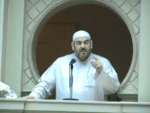 ويؤثرون علي انفسم