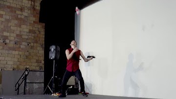 Juggling Three Random Objects (Biden Version)