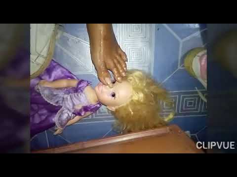Doll trample and jump with sweaty feet