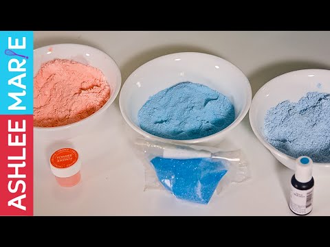 How to color powdered sugar three ways