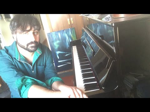 Playing Jazz - Improvisación jazz fission - PianoBarny plays piano