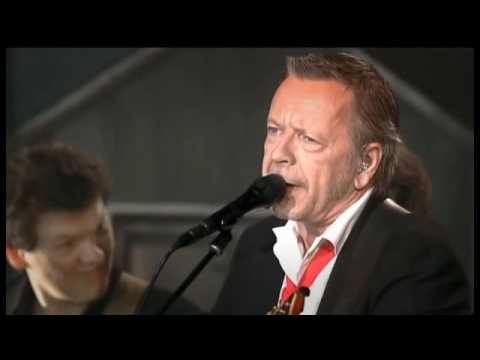 Renaud Tournée Rouge Sang