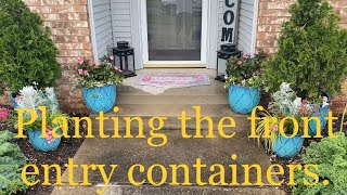 Planting up containers in the front entry way. by Horticulture Geek 421 views 10 months ago 13 minutes, 19 seconds