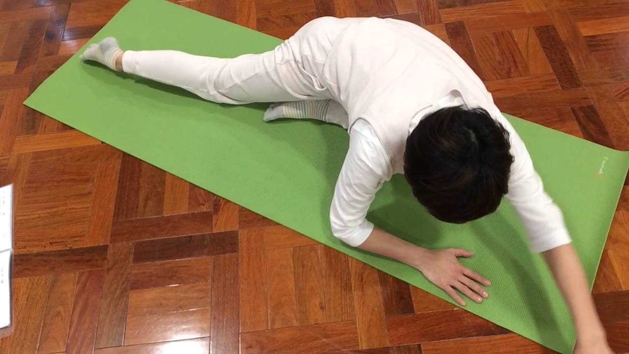 かんたんヨガ 腰をラクに 鼠蹊部のばし 股関節ストレッチ Youtube