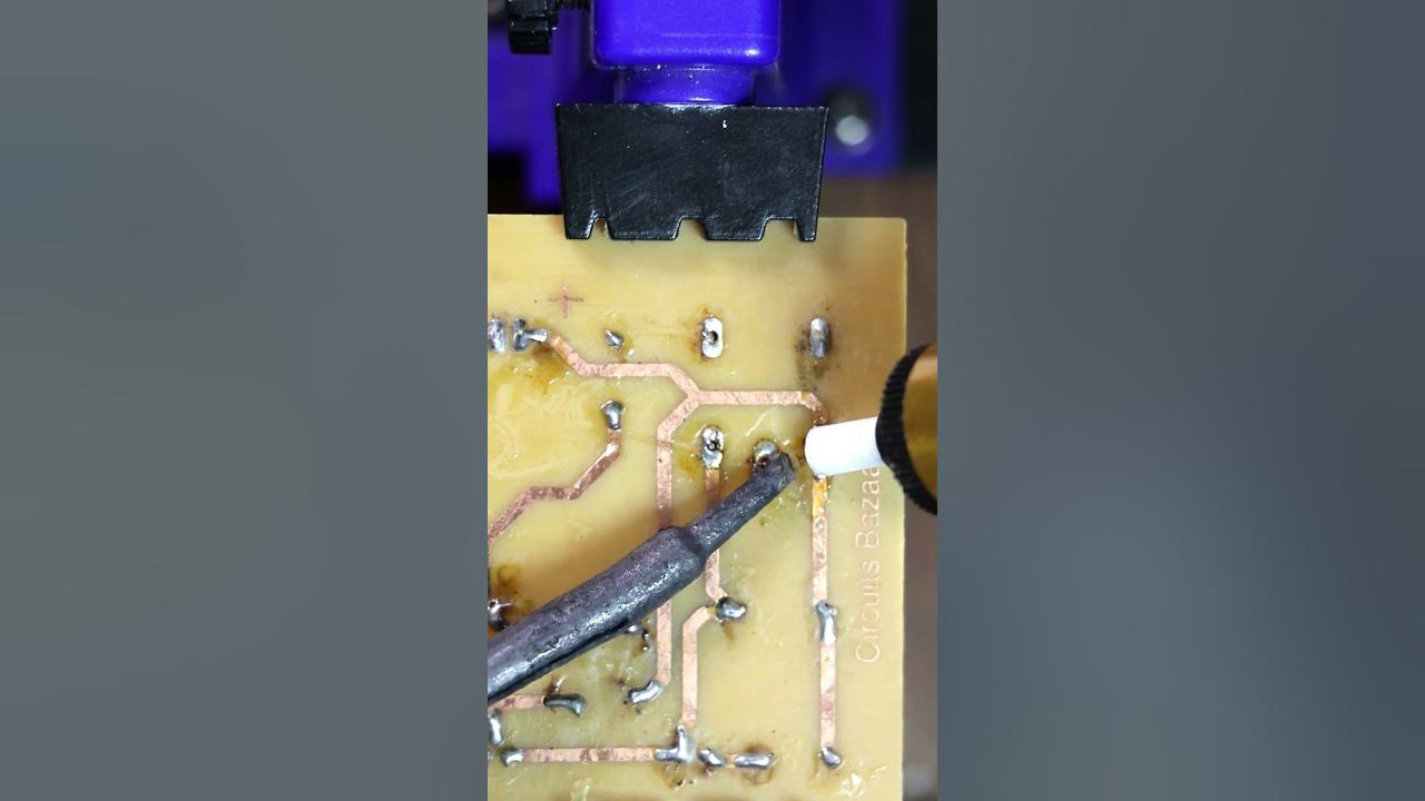 How to Use DeSoldering Tool 🙌😊 YouTube