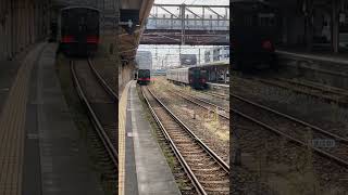 かわいい二人(車両)✨佐賀県鳥栖駅　ＪＲ九州 電車 विद्युत रेलगाड़ी Kereta listrik