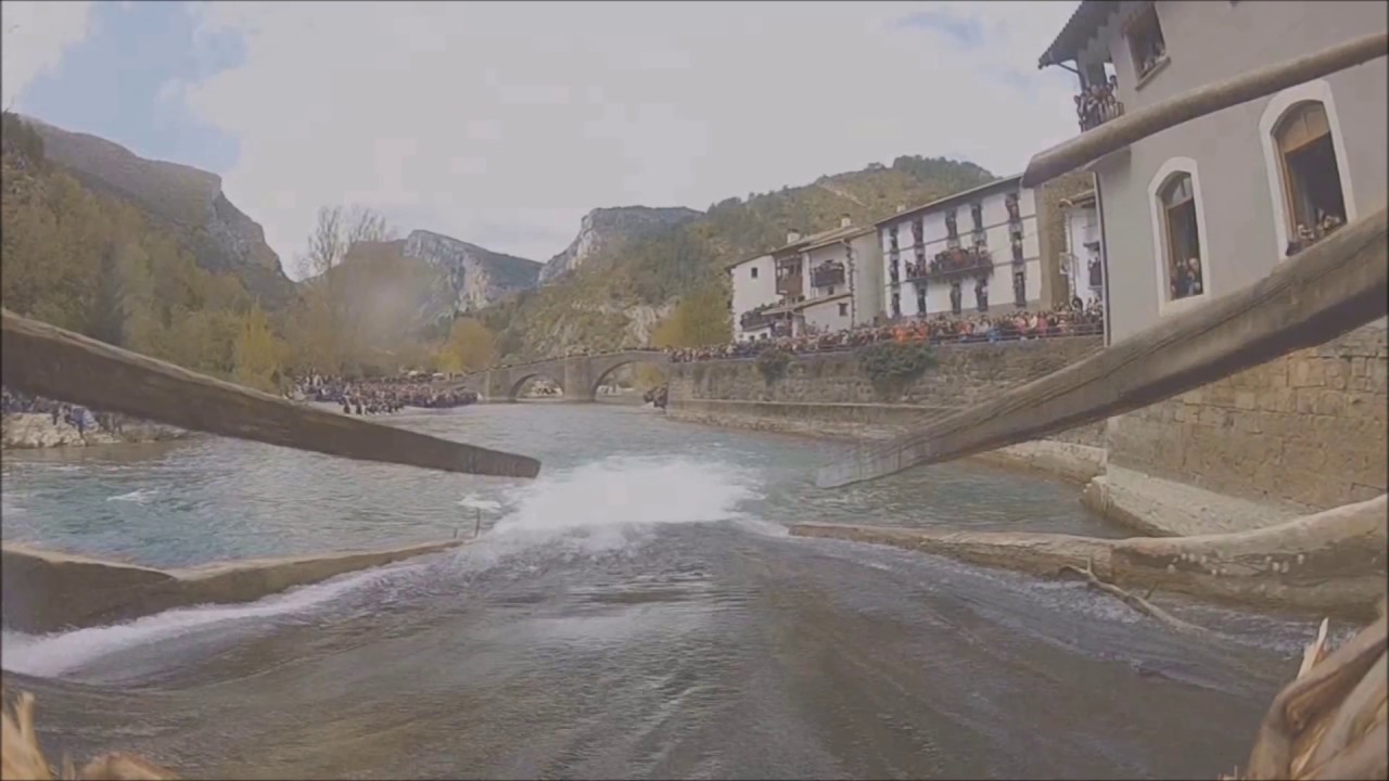 URA, los surcos del agua - Almadías De Navarra