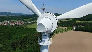 Enercon E40 im Windpark Herchweiler aus der Luft