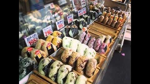 Lunch was trader joes "balela salad" I added corn chili salsa and mixed greens also had pineapple,