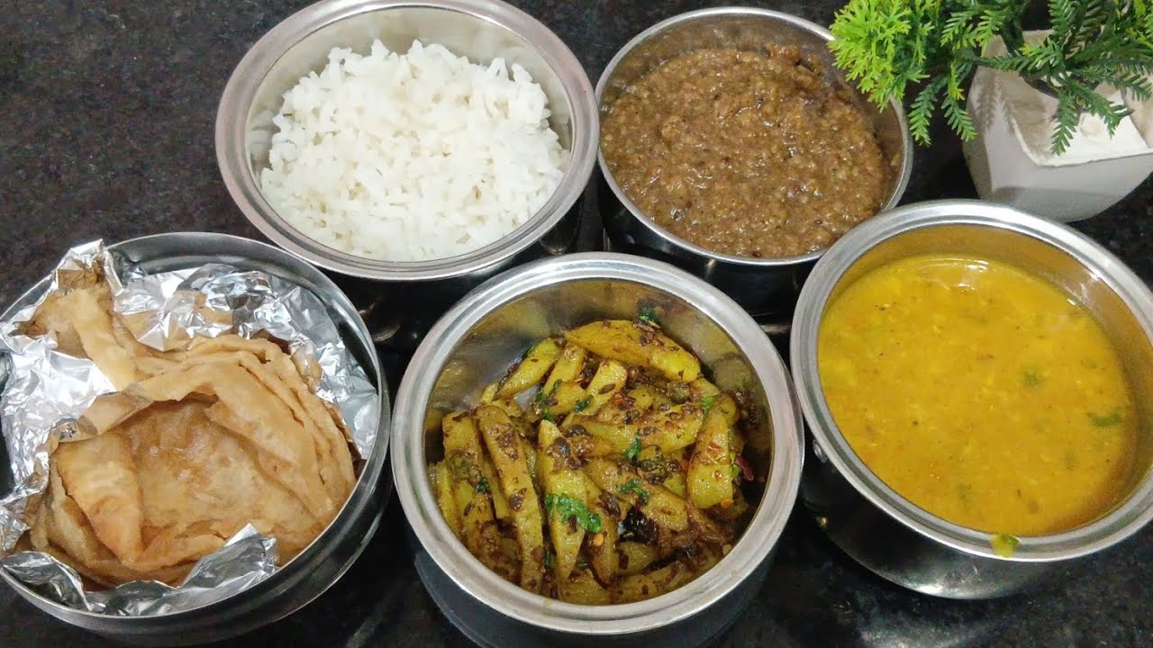 Aaj dekhiae maine husband ji ke lunch Mein kya-kya Banaya