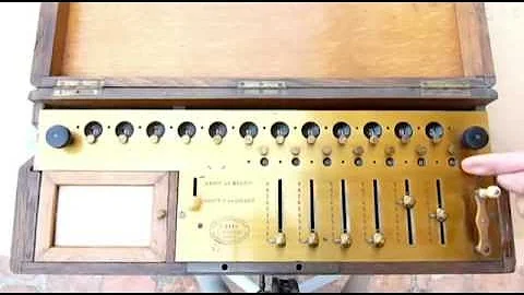 I) Arithmometer Thomas de Colmar - Addition / Subs...