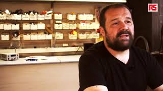 Arduino Tutorial - Get to know your tools with Massimo Banzi