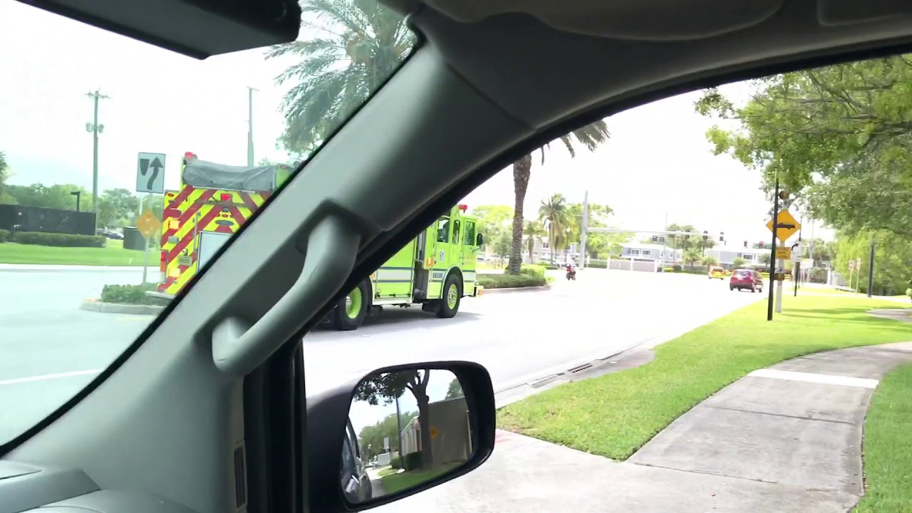 Palm beach gardens fire rescue Engine 61 (spare) responding - YouTube
