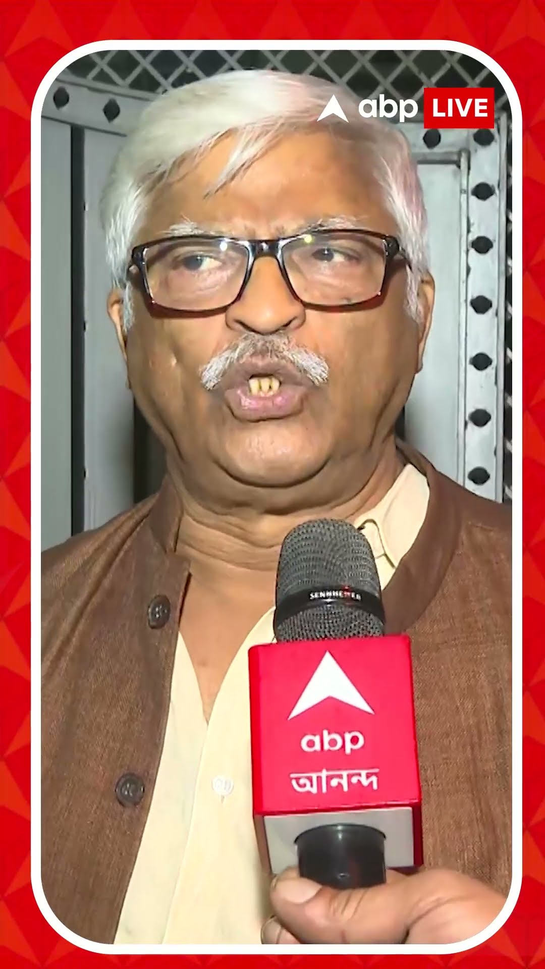 'পশ্চিমবঙ্গ প্রশাসনের ভূমিকা প্রশ্নের মুখে পড়ছে', জঙ্গি প্রসঙ্গে বললেন সুজন চক্রবর্তী