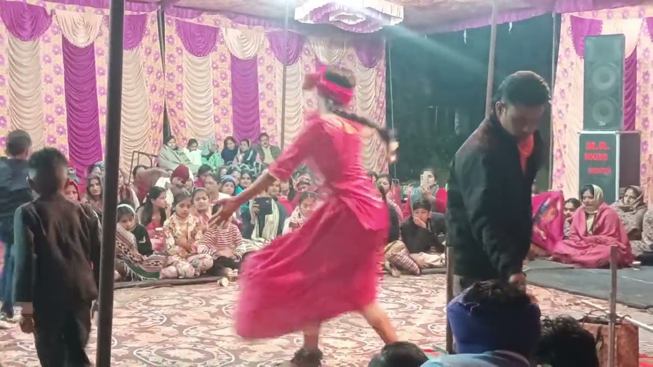 डेरे च फ़क़ीर नचदा  ,रब सामने बहके देखे 