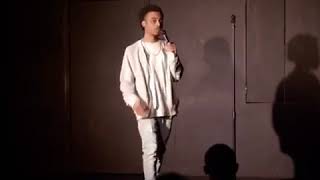 Eazy Comedy Stand Up Set / Graduation Set