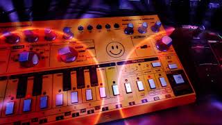 DAWLESS  ACID JAM WITH BEHRINGER TD-3, RD-6 and ROLAND MC-101, MX-1