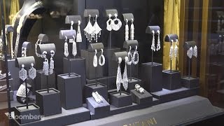 How to Make Diamonds Your Best Friend in a Volatile Market How to Make Diamonds Your Best Friend in a Volatile Market