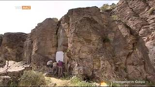 Damgaların Göçü Kaya Resimleri İçin Kalıp Çıkarma Çalışması - Trt Avaz