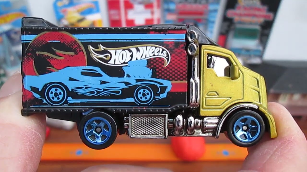 Hiway Hauler 2 - 2012 Hot Wheels New Models Toy Unboxing and Review - Gold Cab Black Box Truck
