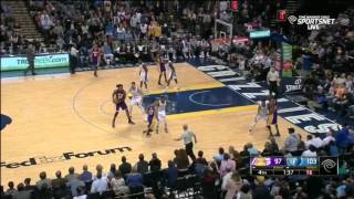 Lakers Split Action