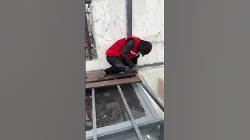 Thi công sàn gỗ nhựa sân thượng cực ấn tượng