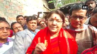 CM Mamata trying to close gang-rape case by paying compensation: Locket Chatterjee