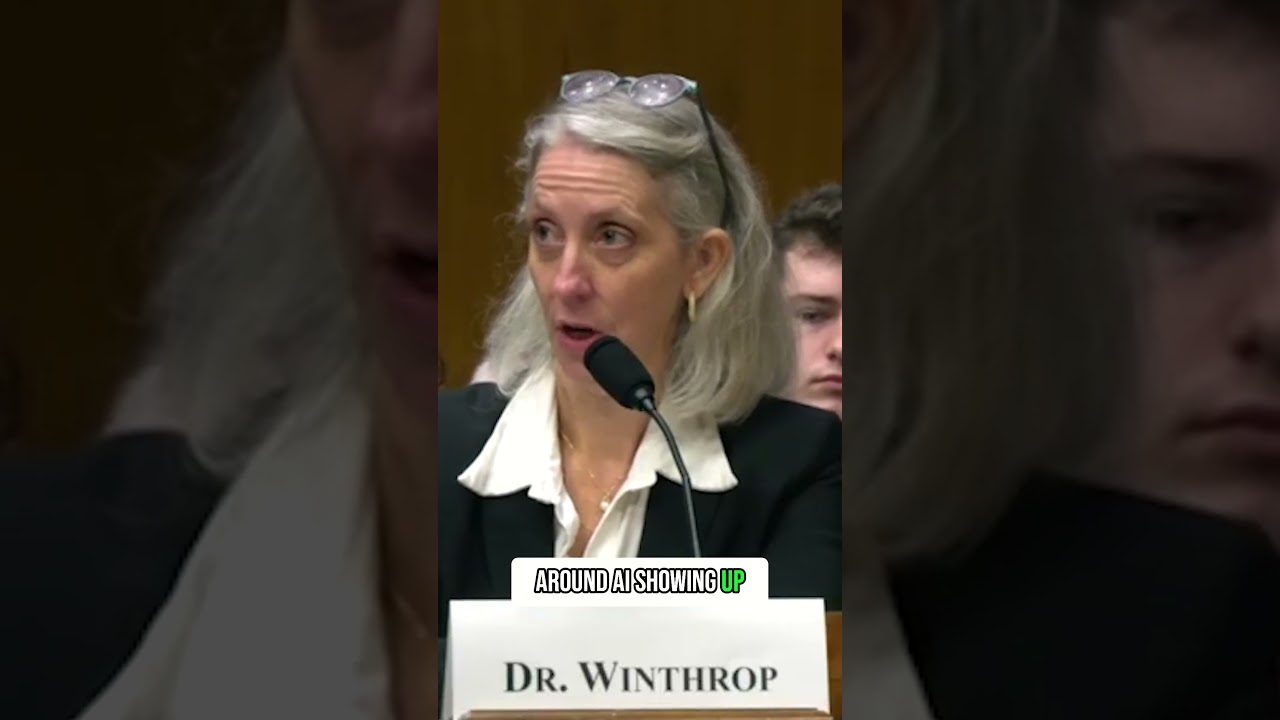 Хоули ОТМЕЧАЕТ влияние ИИ на образование!