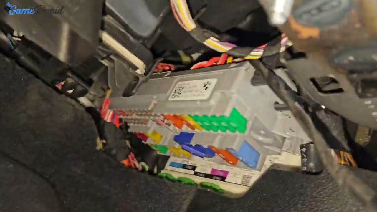 BMW 3 Series G20 G21 2018–2024 Fuse Box Location 👨‍🔧🚗